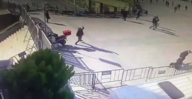 İstanbul Çağlayan Adliyesi'nde saldırının güvenlik kamerası görüntüleri ortaya çıktı